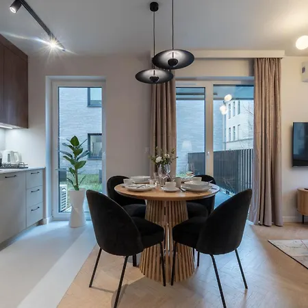 아파트 Lucky Seven No. 2 포즈난