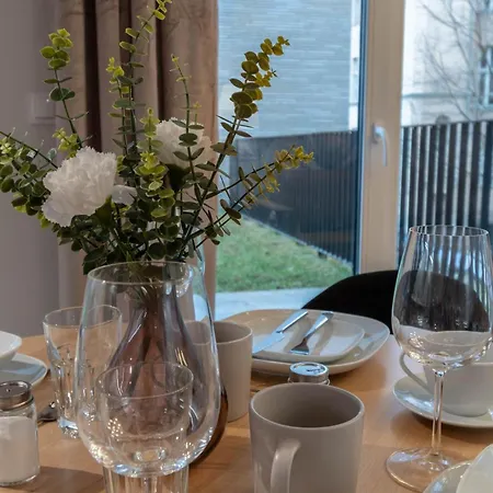 Lucky Seven No. 2 아파트